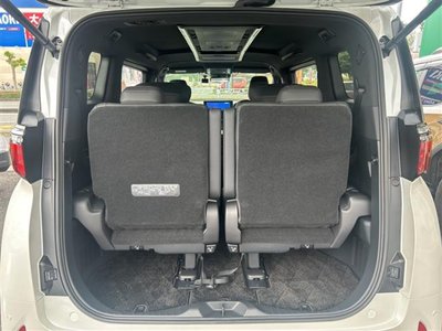 2024 Toyota ALPHARD — фото 24
