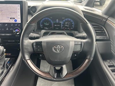 2024 Toyota ALPHARD — фото 2