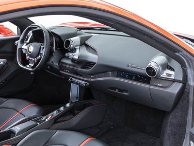 2022 Ferrari F8 TRIBUTO — фото 14