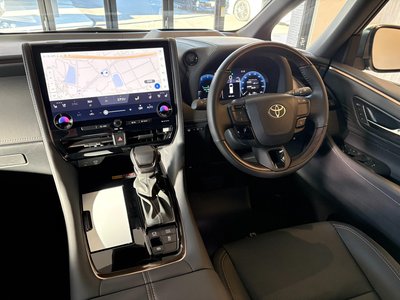 2024 Toyota ALPHARD 照片 9