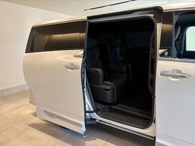 2024 Toyota ALPHARD 照片 21
