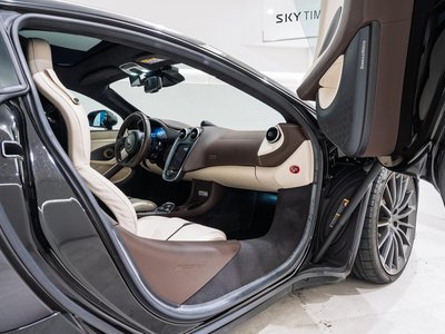 2017 Mclaren 570GT — фото 26