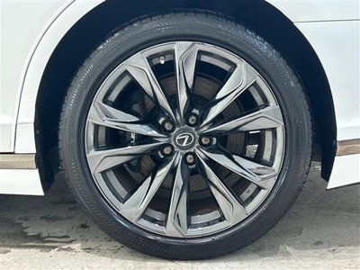 2021 Lexus LS thumbnail 24