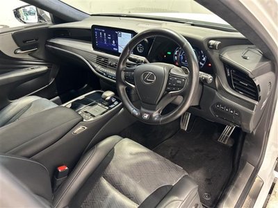 2021 Lexus LS photo 16