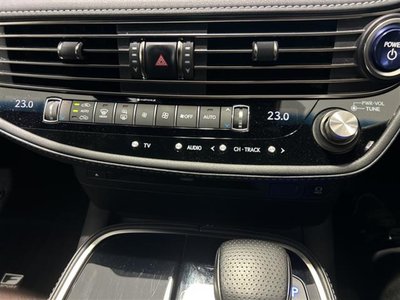 2021 Lexus LS photo 13