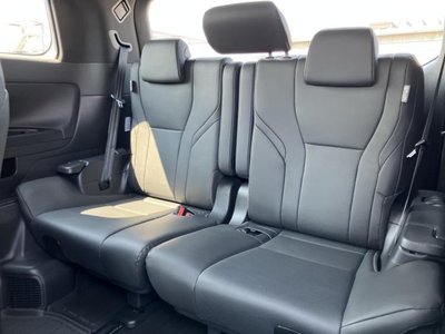 صورة 19 لـ 2025 Toyota ALPHARD