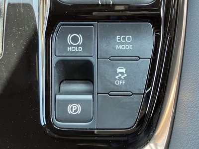 صورة 35 لـ 2025 Toyota ALPHARD