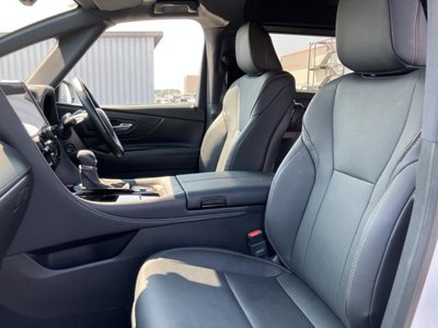صورة 7 لـ 2025 Toyota ALPHARD