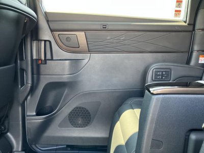 صورة 23 لـ 2025 Toyota ALPHARD
