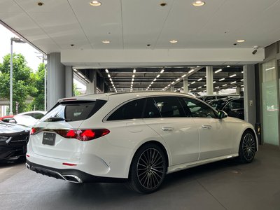 2026 Mercedes-BENZ E-CLASS photo 3