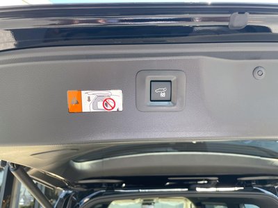 2025 Toyota ALPHARD — фото 26