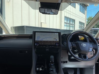 2025 Toyota ALPHARD — фото 36