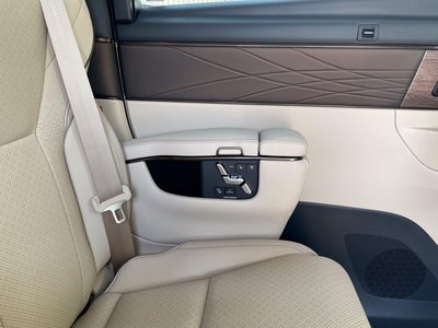 2025 Toyota ALPHARD — фото 34