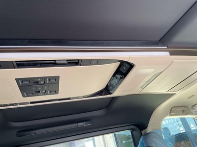 2025 Toyota ALPHARD — фото 33