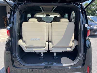 2025 Toyota ALPHARD — фото 25