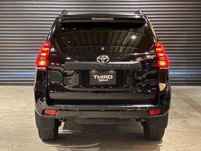 2023 Toyota LAND CRUISER PRADO — миниатюра 9