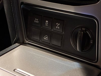 2023 Toyota LAND CRUISER PRADO — миниатюра 31