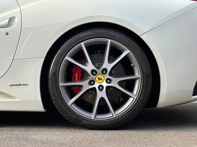 2009 Ferrari CALIFORNIA 照片 40
