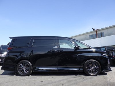 2024 Toyota VELLFIRE photo 11