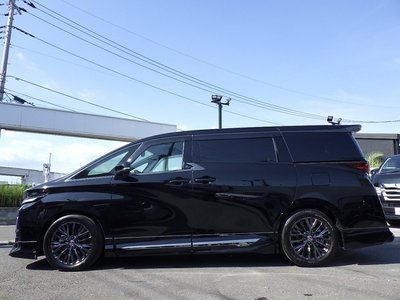 2024 Toyota VELLFIRE photo 12