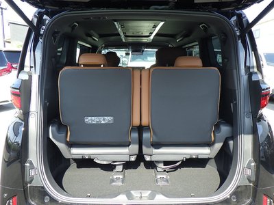 2024 Toyota VELLFIRE photo 15
