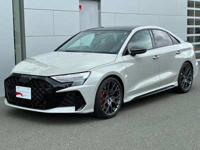 صورة 1 لـ 2025 AUDI RS3 SEDAN