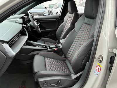 صورة 16 لـ 2025 AUDI RS3 SEDAN
