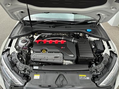 صورة 12 لـ 2025 AUDI RS3 SEDAN