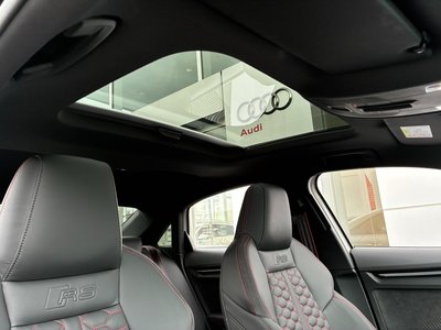 صورة مصغرة 19 لـ 2025 AUDI RS3 SEDAN