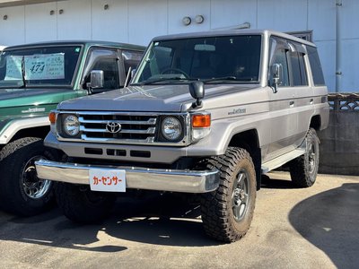 2000 Toyota LAND CRUISER 70 — фото 1