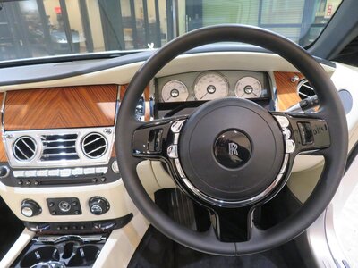2016 ROLLS-ROYCE DAWN 照片 10