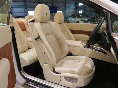 2016 ROLLS-ROYCE DAWN 照片 11