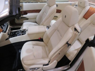 2016 ROLLS-ROYCE DAWN 照片 17