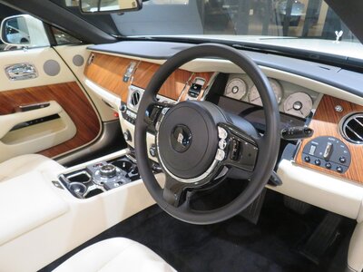 2016 ROLLS-ROYCE DAWN 照片 27