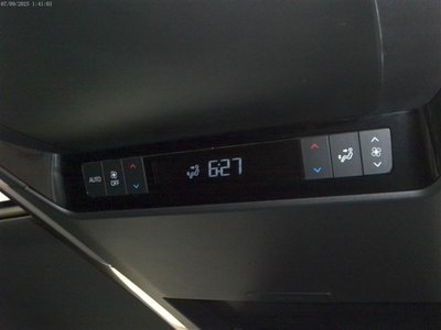 2023 Toyota ALPHARD thumbnail 19