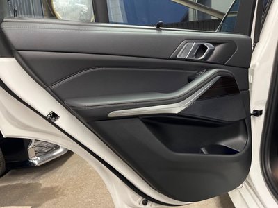 2021 BMW X5 thumbnail 38