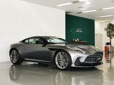 2025 Aston Martin DB12 — фото 34
