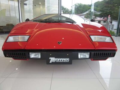 صورة 5 لـ 1983 Lamborghini COUNTACH