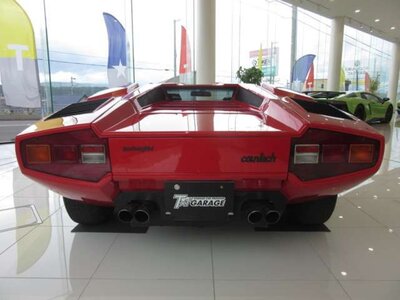 صورة 6 لـ 1983 Lamborghini COUNTACH