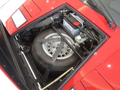 صورة 14 لـ 1983 Lamborghini COUNTACH