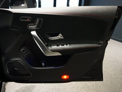2024 Mercedes-BENZ CLA thumbnail 31