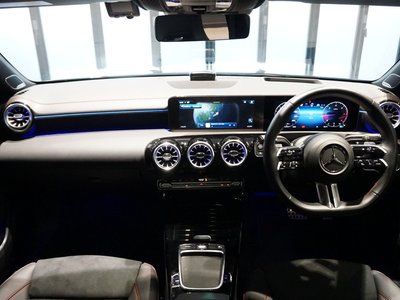 2024 Mercedes-BENZ CLA photo 13