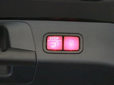 صورة مصغرة 11 لـ 2025 Mercedes-BENZ GLB