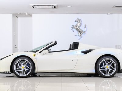 2021 Ferrari F8 SPIDER 缩略图 5