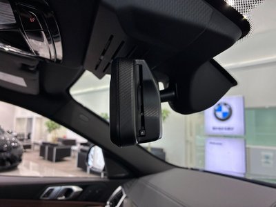 2025 BMW X6 thumbnail 35