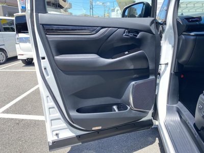 2022 Toyota ALPHARD 照片 24