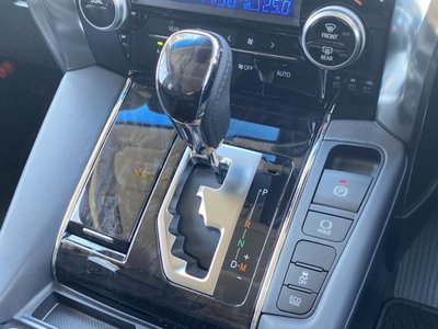2022 Toyota ALPHARD 照片 17