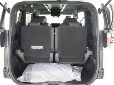 صورة 28 لـ 2024 Toyota ALPHARD