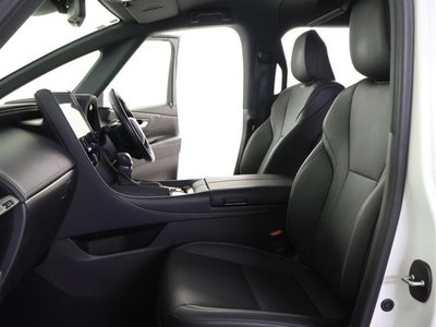 صورة 23 لـ 2024 Toyota ALPHARD