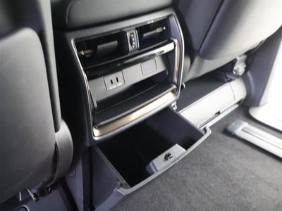 صورة 59 لـ 2024 Toyota ALPHARD